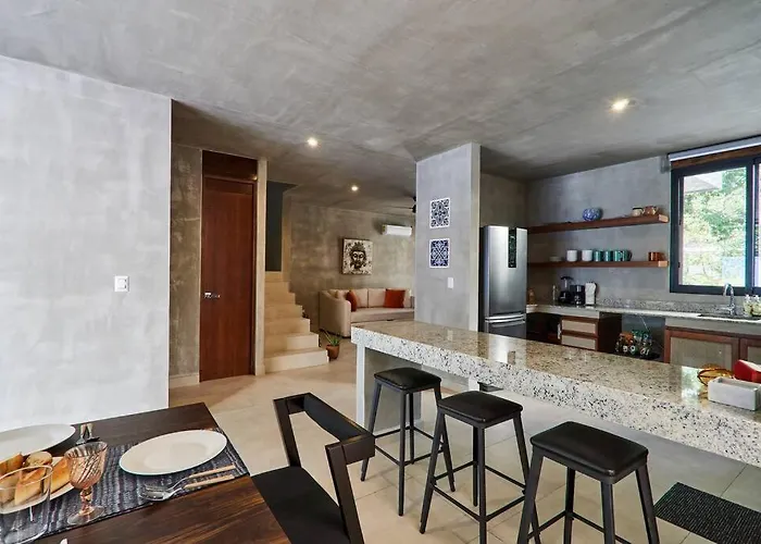 Palma Blanca Private Lux